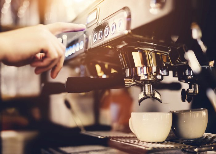blending coffee